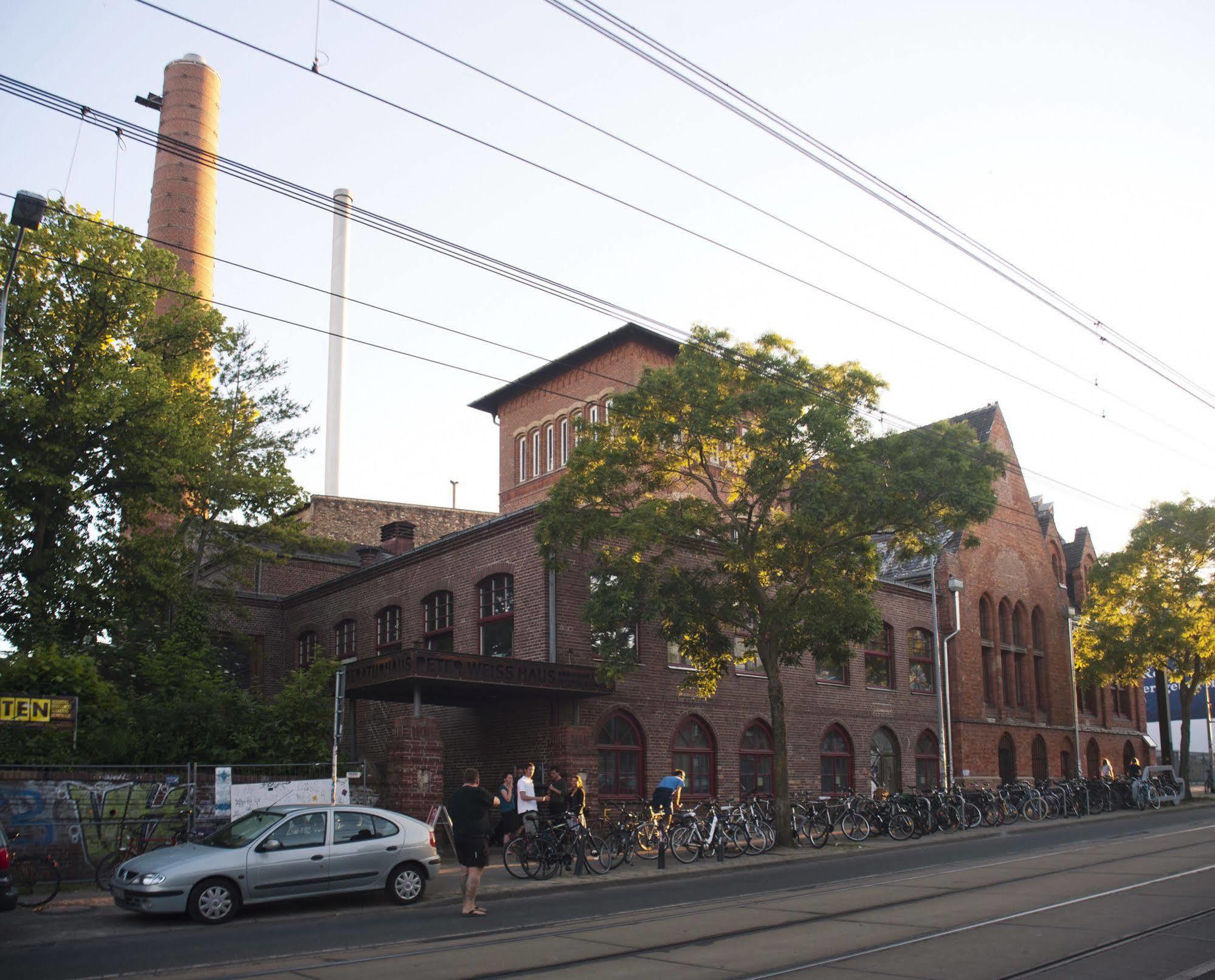 Subraum Hostel Rostock Exteriör bild