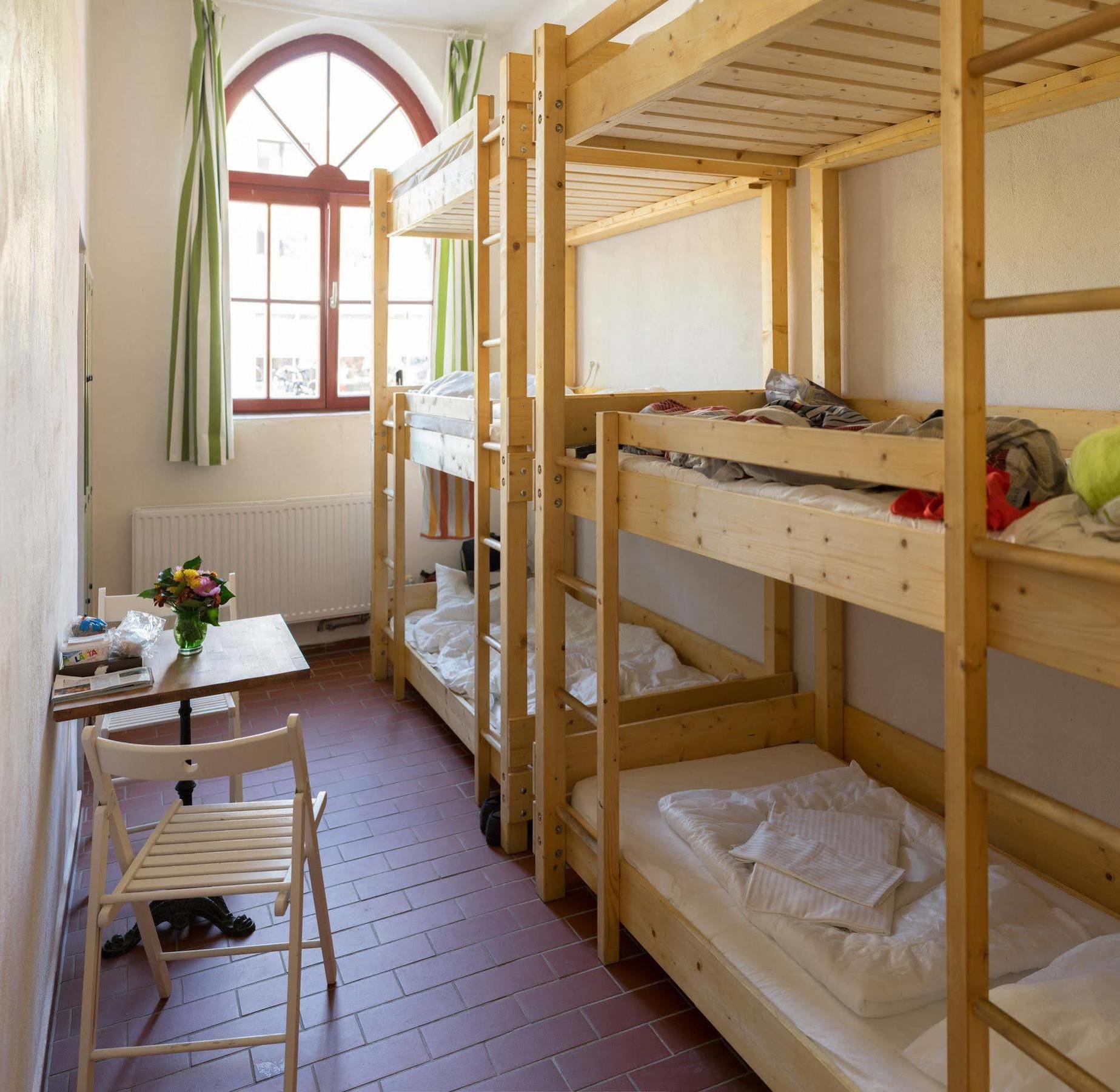 Subraum Hostel Rostock Exteriör bild